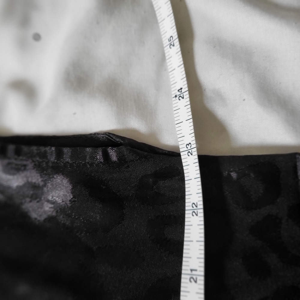 XL top - Picture 2 of 3
